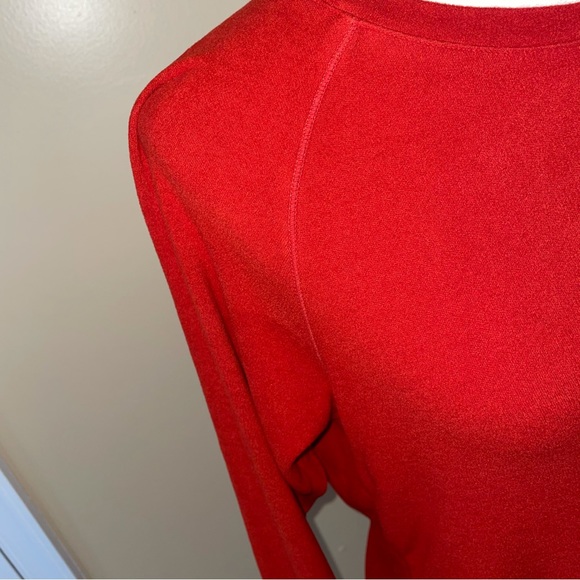 Uniqlo Heattech Orange Sweater - Picture 6 of 8